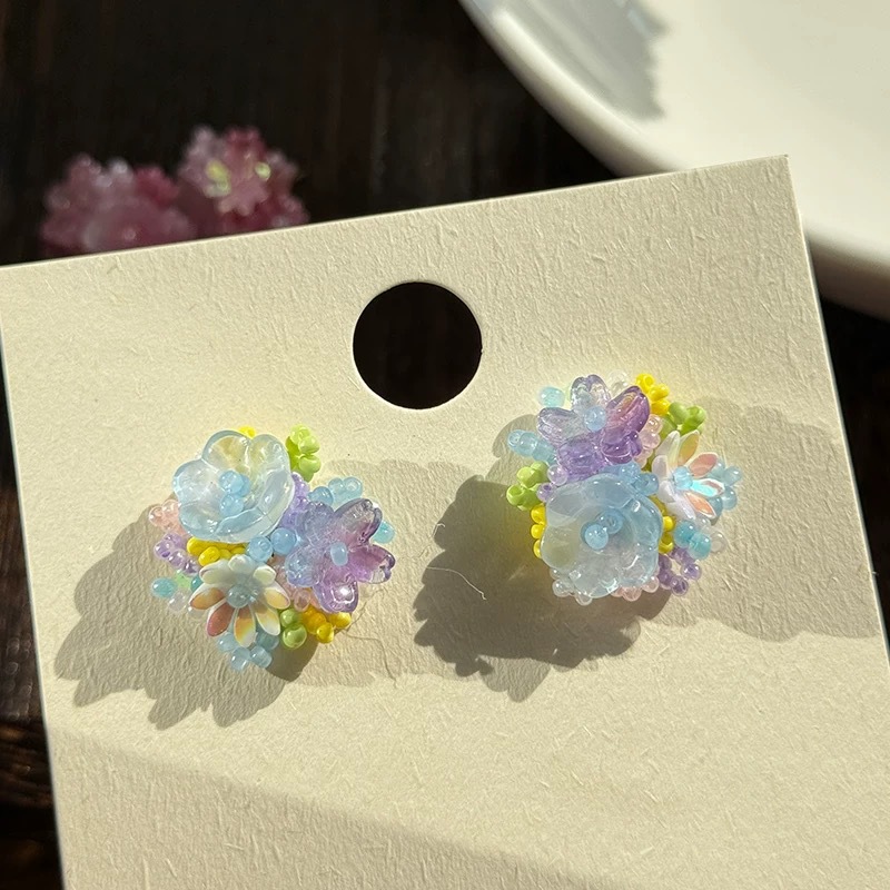 Pendientes de flores de sol de paja de estilo vacacional Pendientes de primavera y verano para mujer