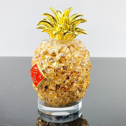 Cross-border hot selling gold foil crystal Wanglai pineapple ornaments creative Chinese craft gifts best-selling in Southeast Asian markets