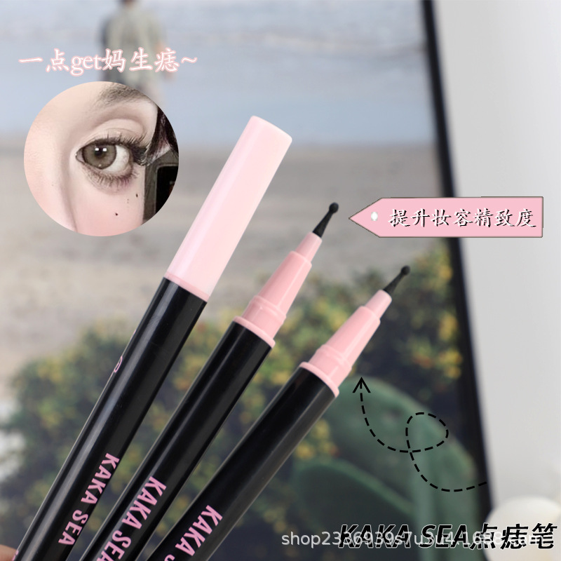 kakasea mole removal pen provides natural color, is waterproof, long-lasting, and does not smudge. It is an eyeliner that can be used to modify eye corners, beauty moles, and freckles