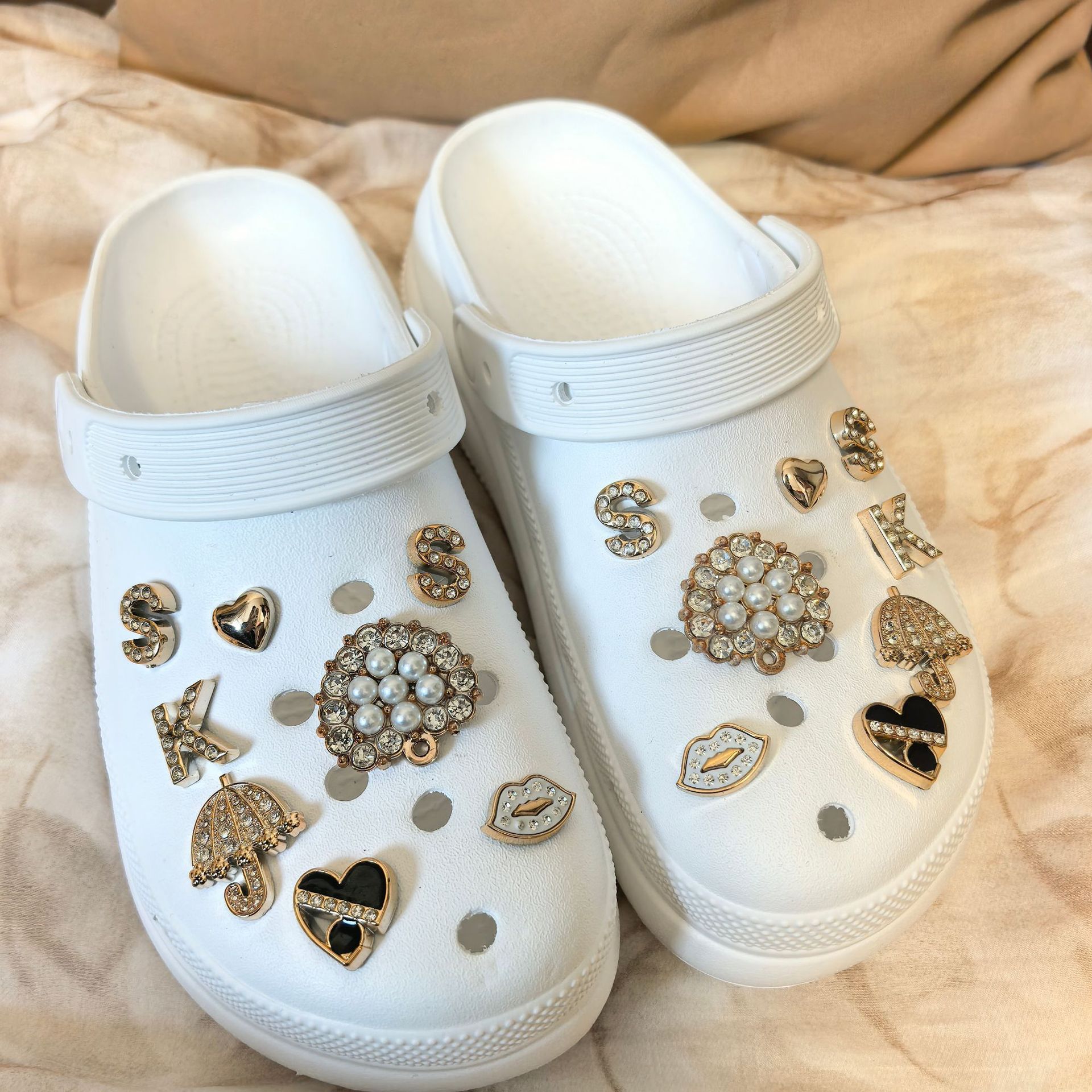 Nezha 多用途 DIY アクセサリー装飾取り外し可能な下駄バックル靴の花