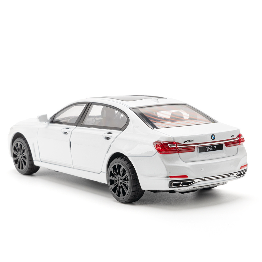 Chimei modelo de coche de aleación 1:24 baoma 760Li coche tira hacia atrás el sonido y la luz 6 puerta modelo de coche de juguete decoración colección