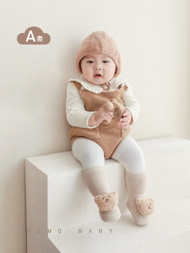 Winter new product baby toddler shoes and socks, thickened warm cartoon doll indoor anti-slip baby floor shoes and socks