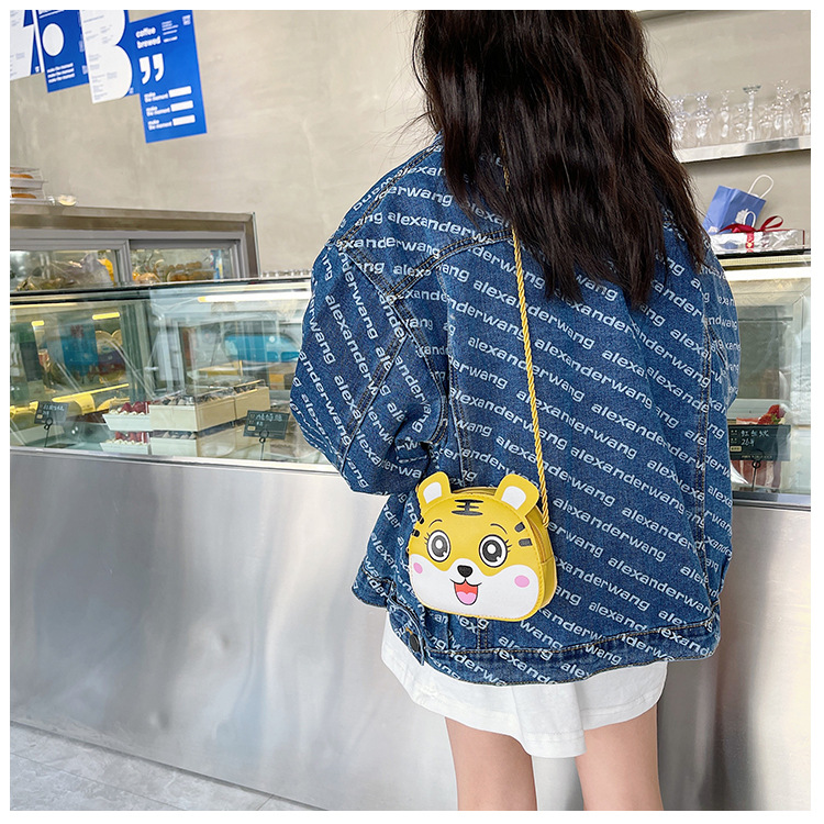 2022 Year of the Tiger New Children's coin Purse, Auspicious Tiger crossbody fashionable pu cute single-shoulder bag for both men and women undefined