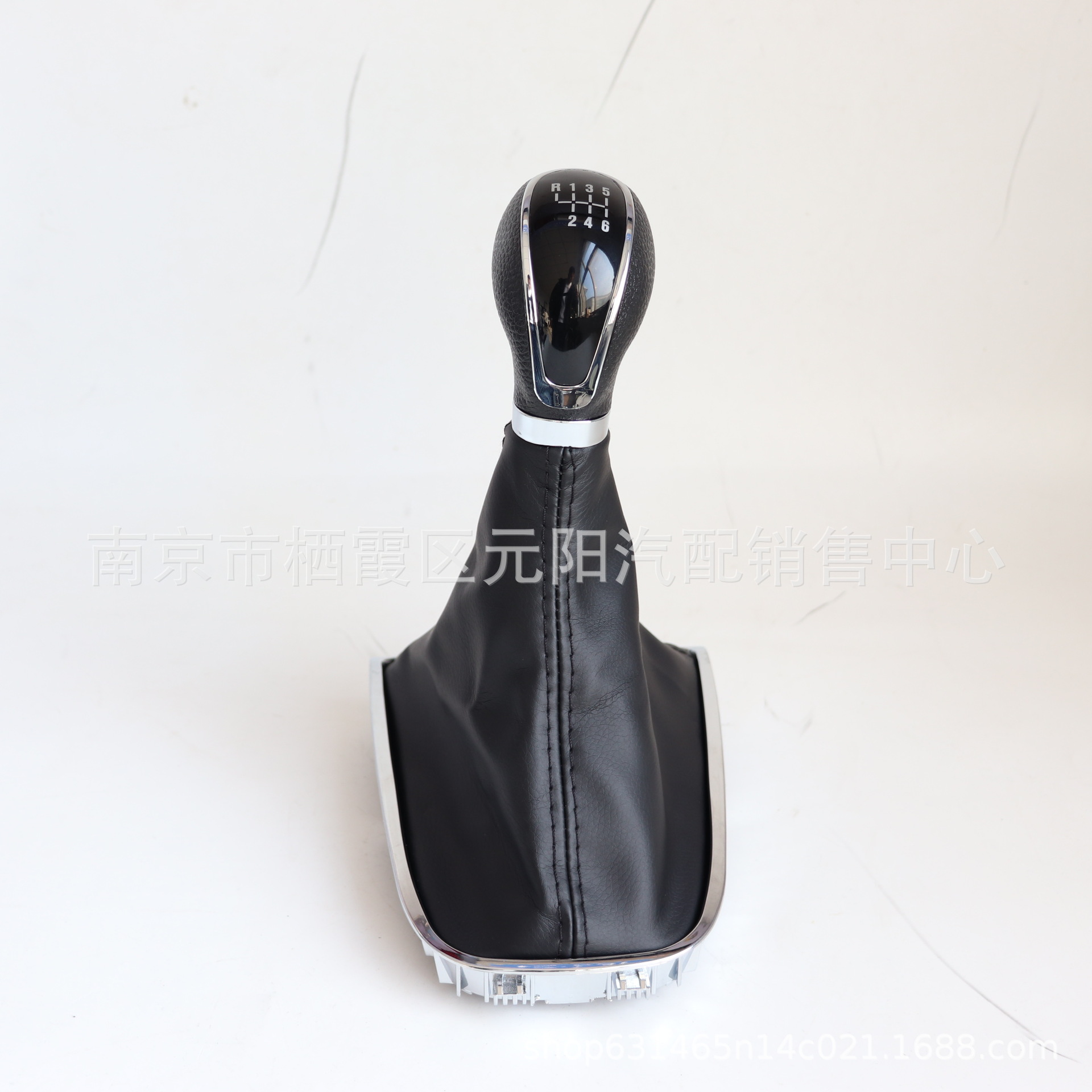 Yinglang – Gear Shift Cab and accessories - 6-speed-r-upper-left