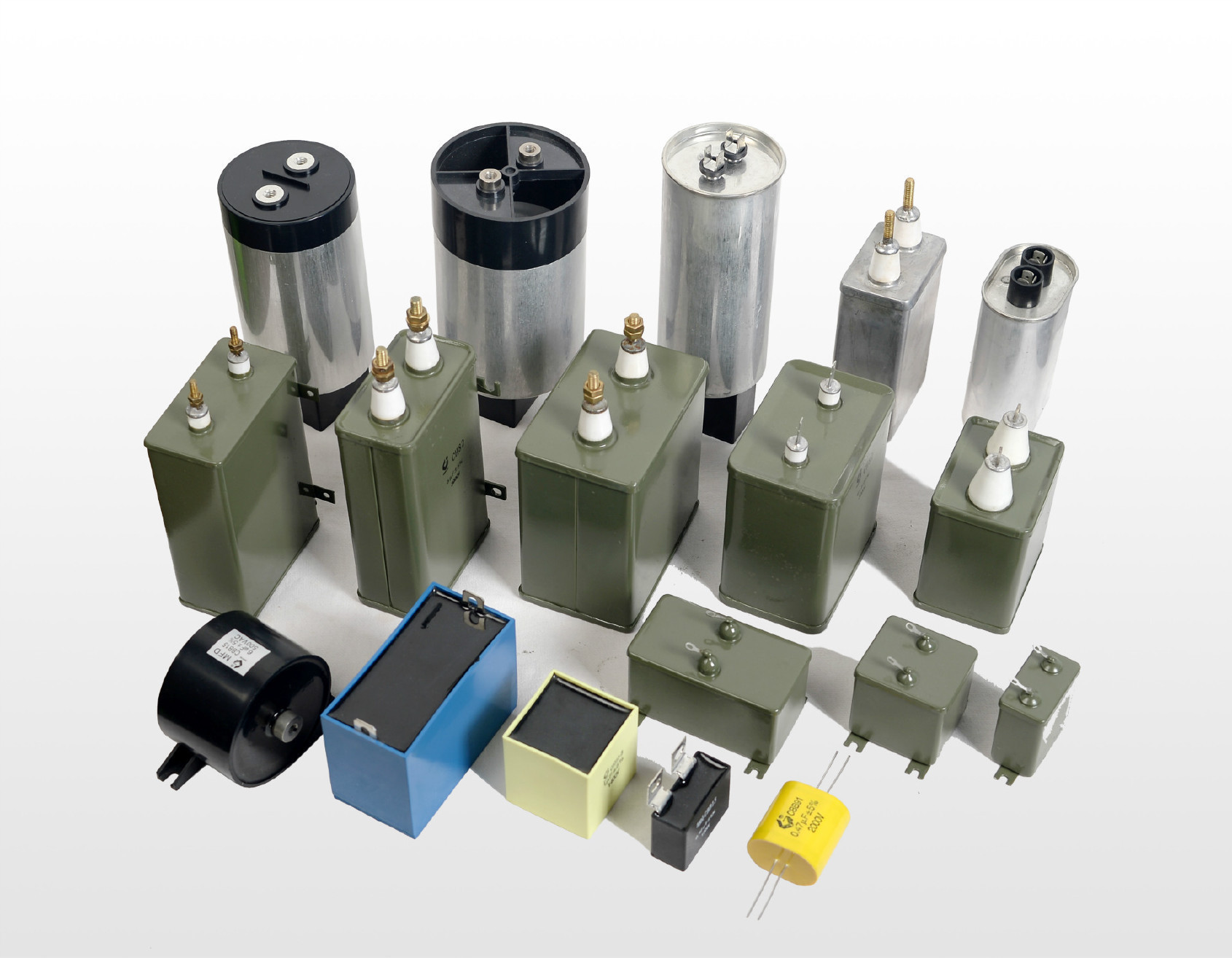 196541 148562USM电容器现货直发优势供应原装进口