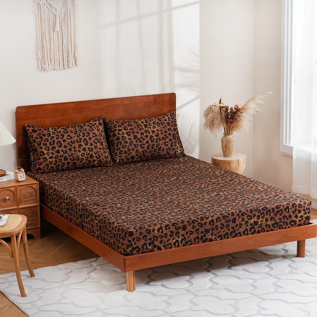 Golden Brown Leopard Print Fitted Sheet - 3D Textured Polyester Animal Print Bed Cover - Luxury Jungle Style Bedding_voghion.com
