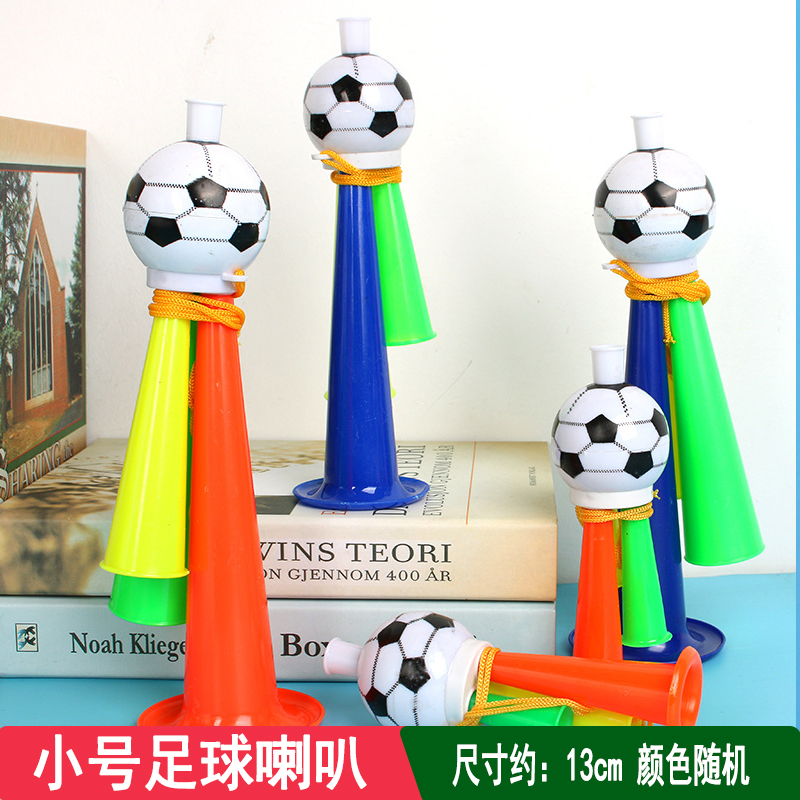 8 cuernos de fútbol rosa