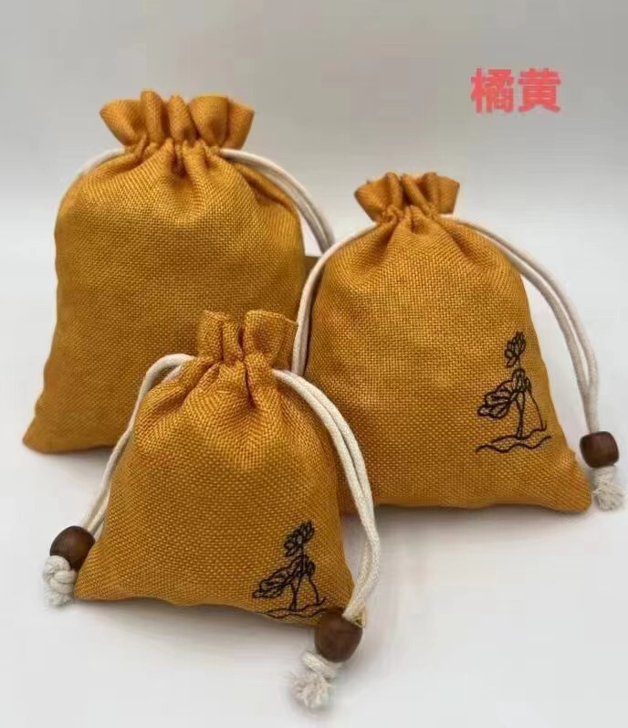 耀桂香料の七色の香花の香薫石は江湖を走って露店の商品の供給源の虹の香嚢の香石を並べて卸売りします。|undefined