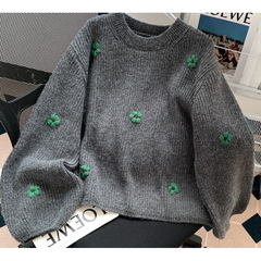 レトロな刺繍の花のプルオーバーのセーター