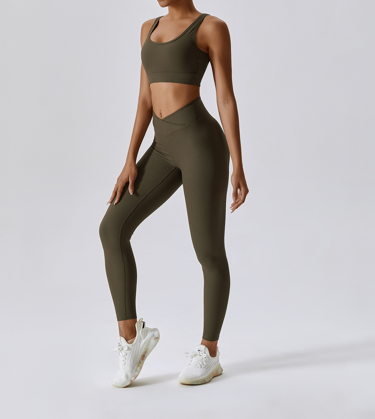 6 Model Display-BWX8056-1-Olive Green-1 (2).jpg