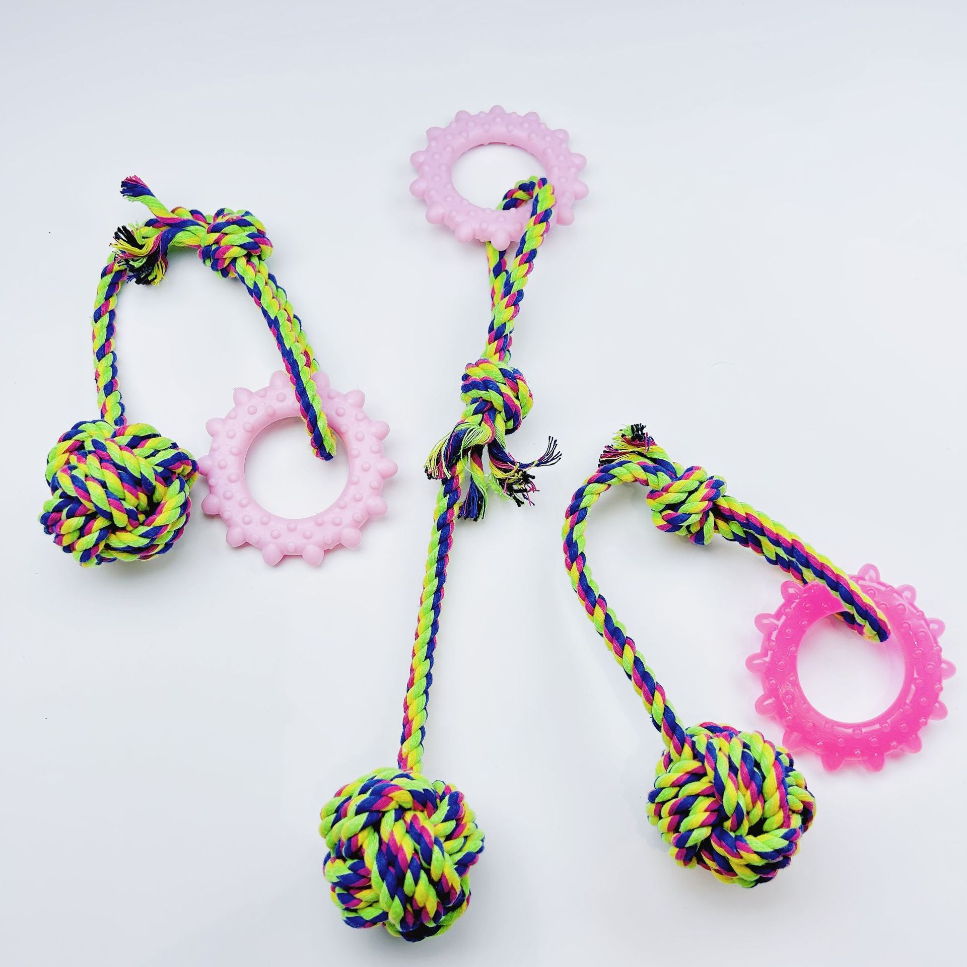 Juguetes de cuerda de algodón para mascotas TPR bolas de suspensión resistentes a la mordida de dientes de dibujo de cuerda de mordida de cuerda para perros y perros para aliviar el nudo de cuerda para artículos de mascotas