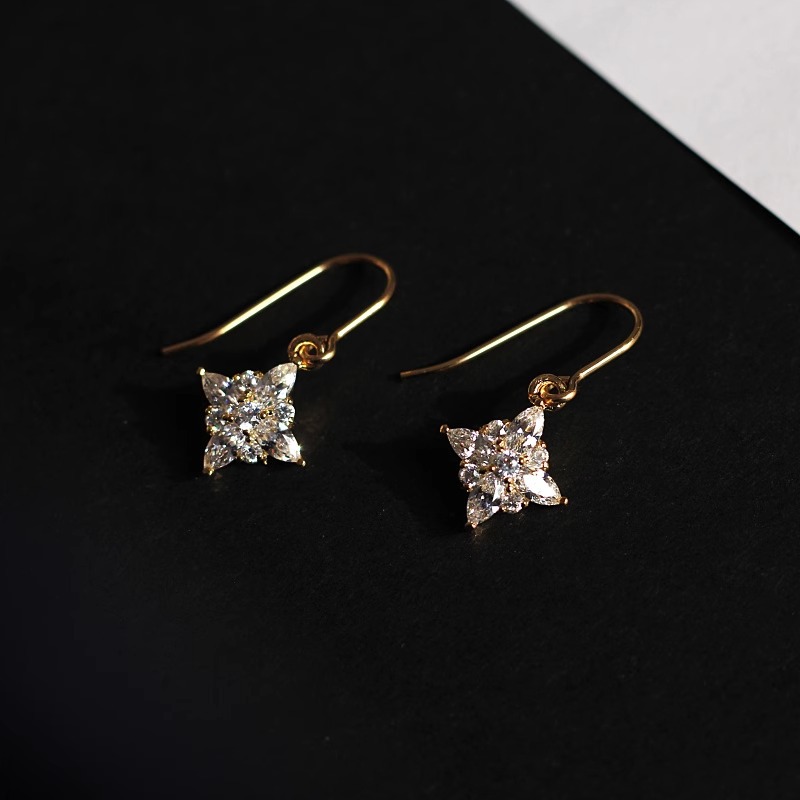 Sophisticated elegant universal earrings with zircon, silver 925 sample, light luxury style, high-quality style