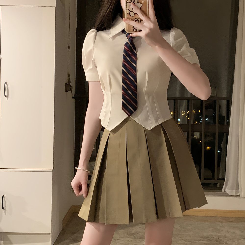 재고 도매 JK 원래 디자인 순수 바람 숙녀 허리 흰색 셔츠 버블 슬리브 슬림 짧은 소매 셔츠