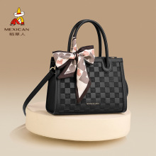 ������Ůʿ�����¿����Еr�����e�����ͨ�����μ���ٴ�б���