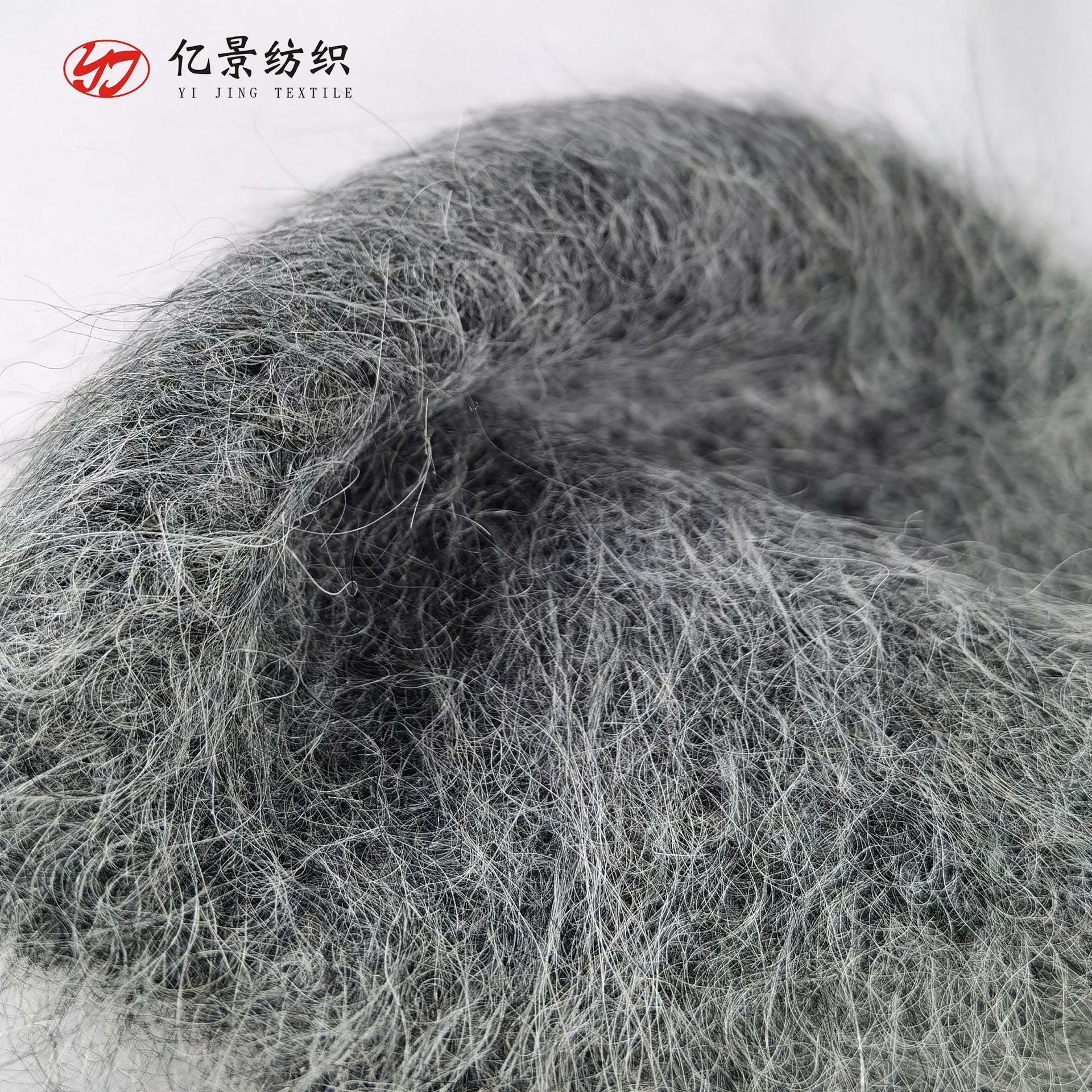 高比例羊驼毛 5.5支超高比羊驼毛 78%羊驼19%尼龙3%氨纶