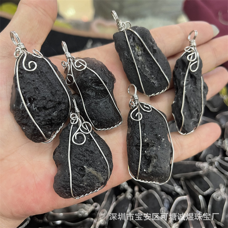 天然天狼星原石手工绕线吊坠 款式新颖时尚大方天然玻璃饰品批发