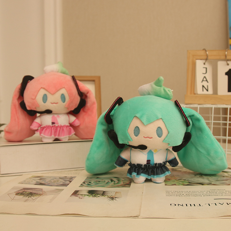 Dos dimensiones Hatsune serie futura muñeca de peluche colgante muñeca alrededor de regalo de cumpleaños encantador para enviar a la novia