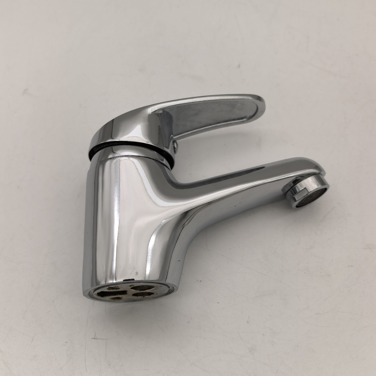 Grifo Monomando para Lavabo de Aleación de Zinc, Agua Fría y Caliente, Galvanizado, para Lavabo