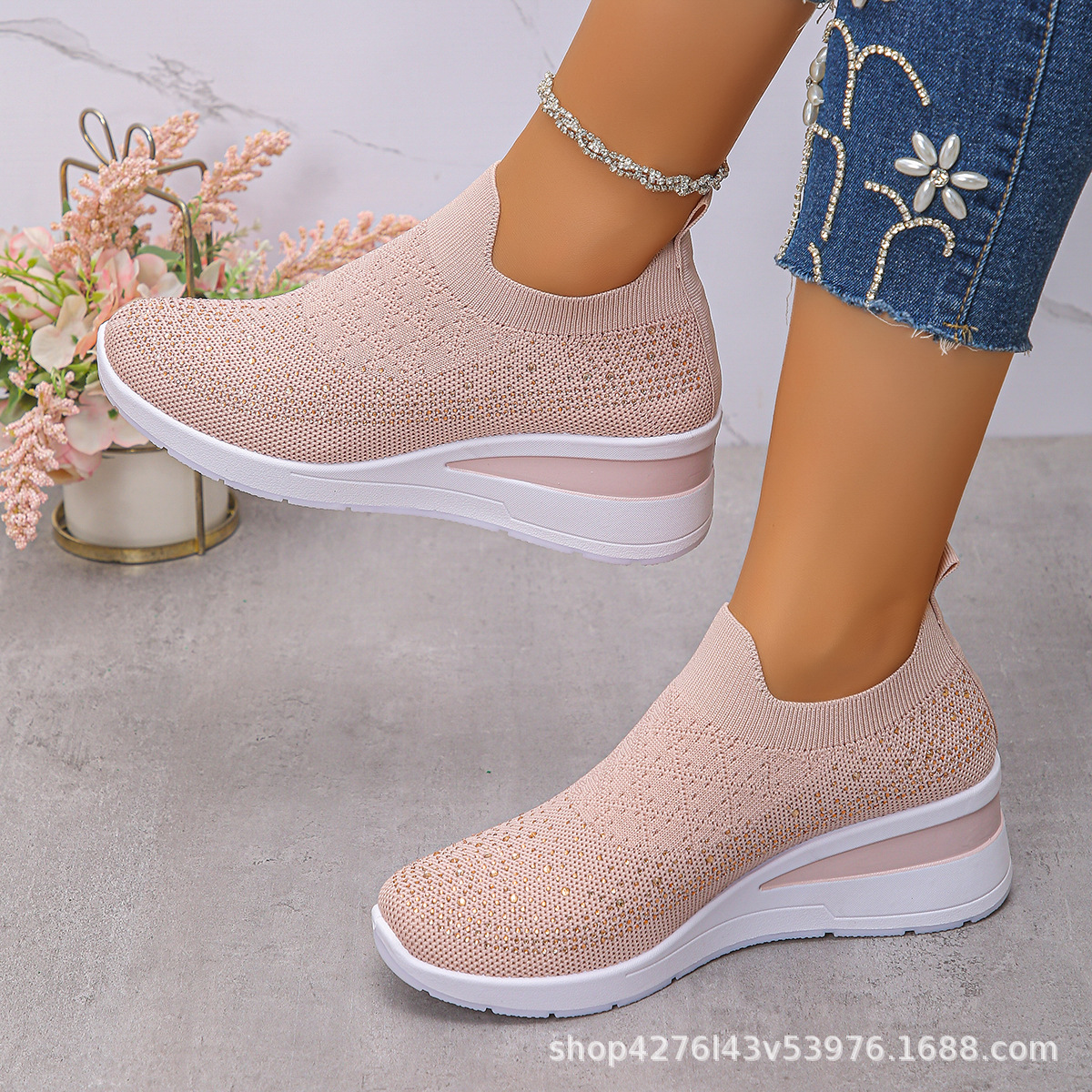 Mujeres transfronterizas botas de calcetines de tejido, pendiente de diamante flash con un pedal, ligero multicolor, suministro al por mayor de comercio exterior estable