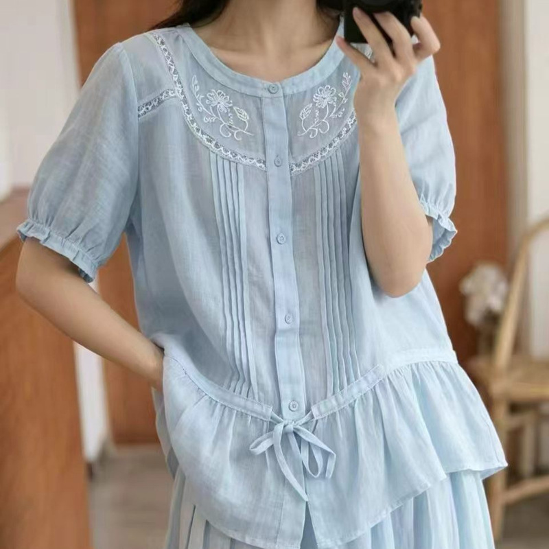 Ramie Embroidered Patchwork Short-Sleeve Shirt 2026 Japanese Mori Girl Style Round Neck Pleated Lightweight Drawstring Waist Versatile Top Ramie Embroidered Patchwork Short-Sleeve Shirt 2026 Japanese Mori Girl Style Round Neck Pleated Lightweight Drawstring Waist Versatile Top