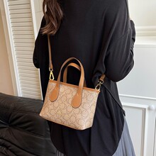 2025新款高颜值菜篮子复古印花水桶包包女简约休闲手提单肩斜挎包