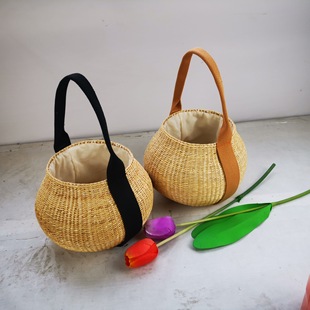 Japanese Minimalist Style Yellow Straw Upgraded Version Woven Bag Popular Woven Beach Bag Gourd Bag Versatile Women's Bag