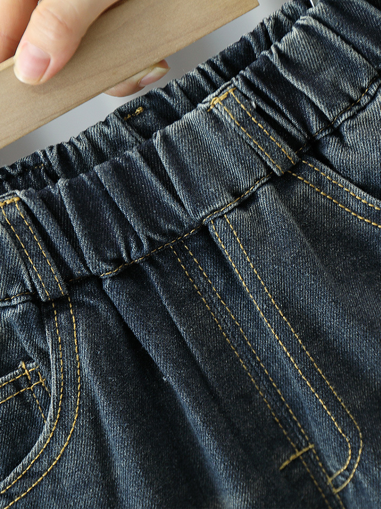 5752 Jeans modernos y elegantes para niños, pantalones de moda para niños, primavera y otoño, pantalones largos infantiles, moda 2026 image 3