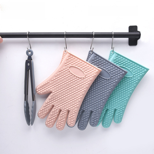 Heart-shaped silicone heat-resistant gloves, oven and microwave kitchen heat-resistant anti-slip gloves