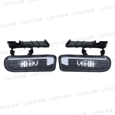 Suitable for 99-02 Chevrolet Silverado suburban modified LED front fog lamp car pickup fog lamp (Fog lamp) - black-white-day