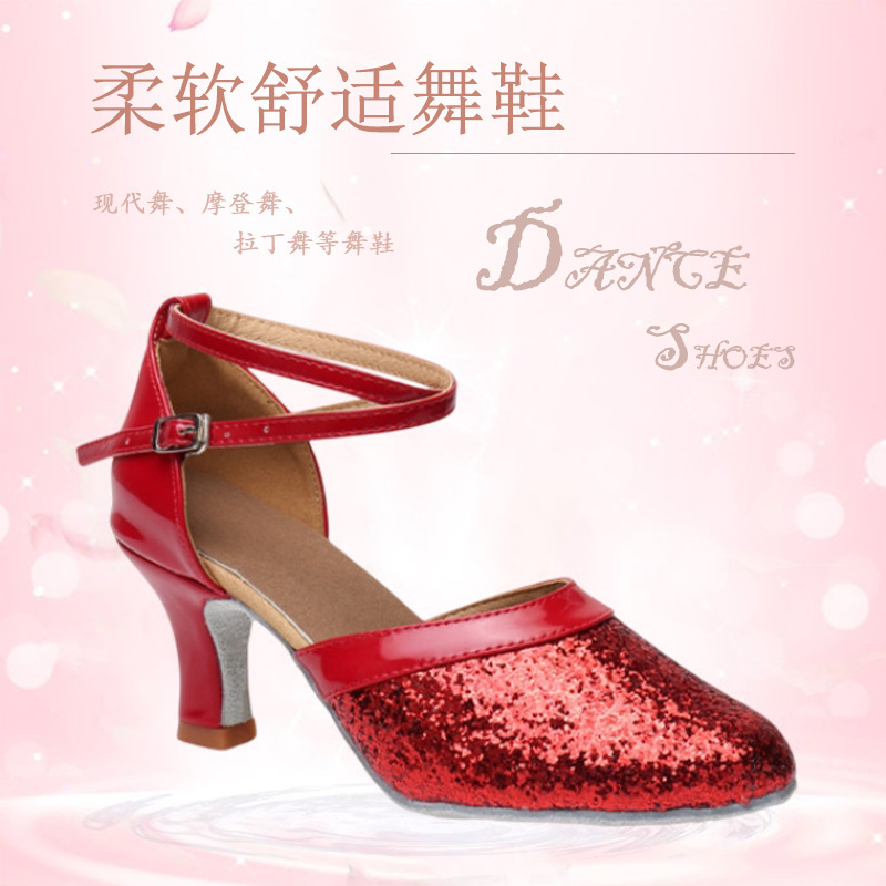 Adult Dance Shoes Red High Heels 2025 Summer Soft Sole Social Dance Shoes Women's Bright Leather Latin Dance Shoes Wholesale Adult Dance Shoes Red High Heels 2025 Summer Soft Sole Social Dance Shoes Women's Bright Leather Latin Dance Shoes Wholesale