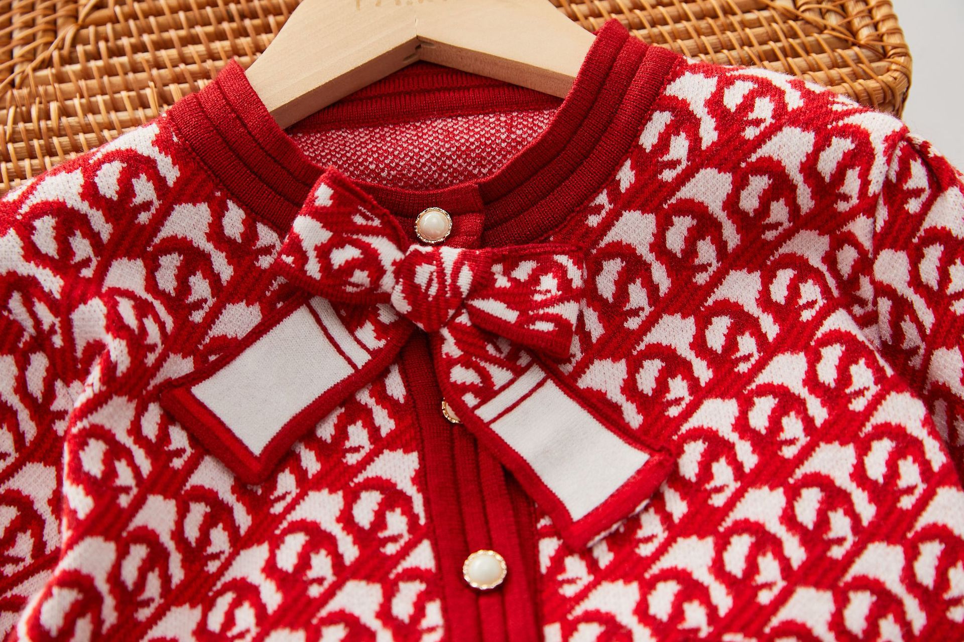 Girls' Sweater 2022 Autumn/Winter Small Fragrant Wind Children's Knitted Cardigan+Half Skirt Two Piece Set_voghion.com