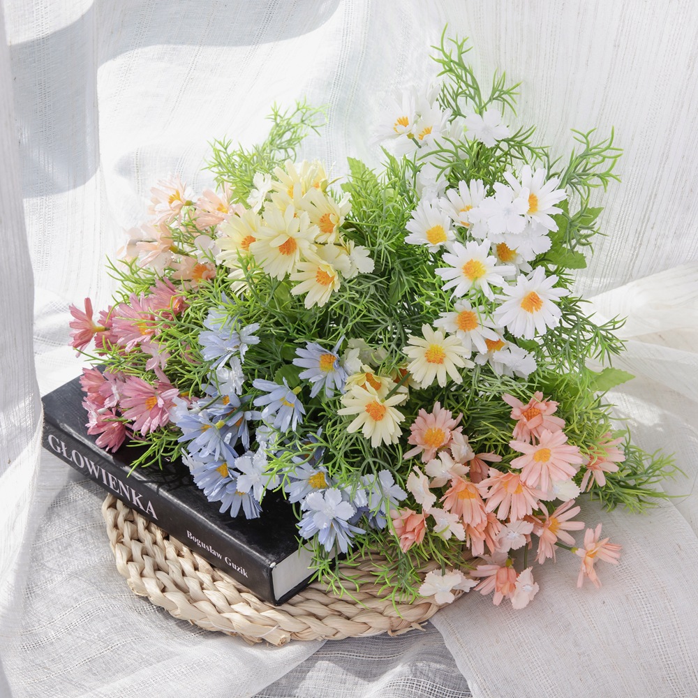 Hand-held flower sunflower small daisy artificial flower manufacturer home decoration artificial flower rose flower wall cross-border MW66895