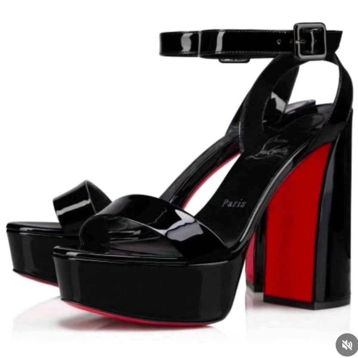 Black Patent Leather Peep-Toe High-Heeled Sandals for Women, Chunky Heel, Thick Sole, Red Sole, Fashionable, Sexy, European and American Style, Suitable for Weddings and Dates