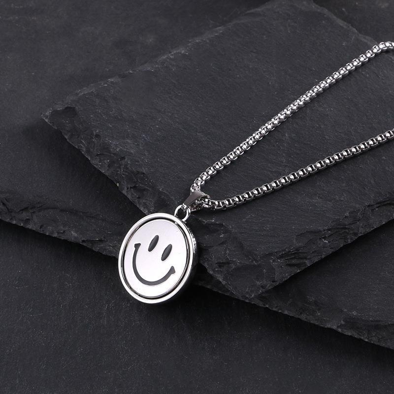 웃는 얼굴 작은 회전