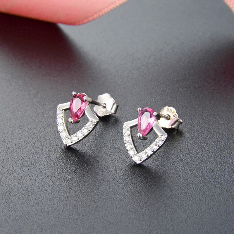 Estilo coreano s925 plata pendientes elegantes de cristal de las mujeres pendientes creativos de la moda japonesa pendientes de diamantes de una sola pieza de entrega