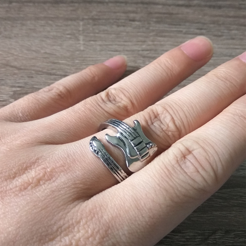 Retro Guitar Snake Alloy Unisex Open Ring