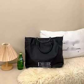 D家2025美妆研讨会高级赠礼托特包双肩包斜挎包手拎包防水面料