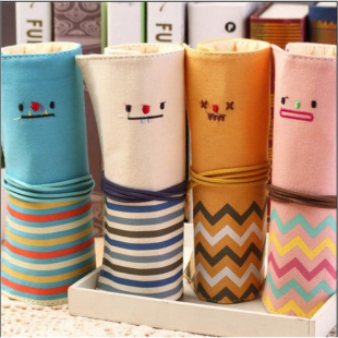 0803 student stationery bag South Korea fashion smiley face roll pencil bag canvas creative roller shutter wholesale