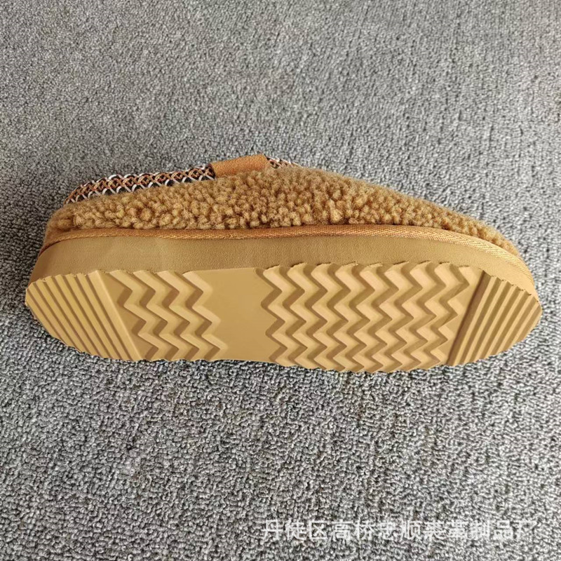 新款羊羔毛雪地鞋