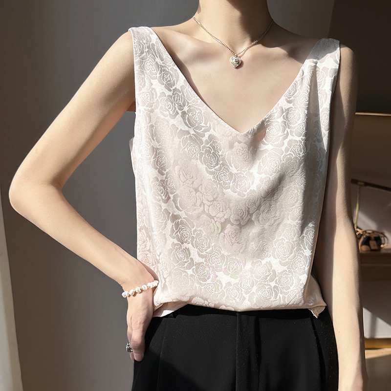 Acetate Satin V Neck Camisole Women's 2023 Summer New Loose and Versatile Sleeveless Suit Inner Top