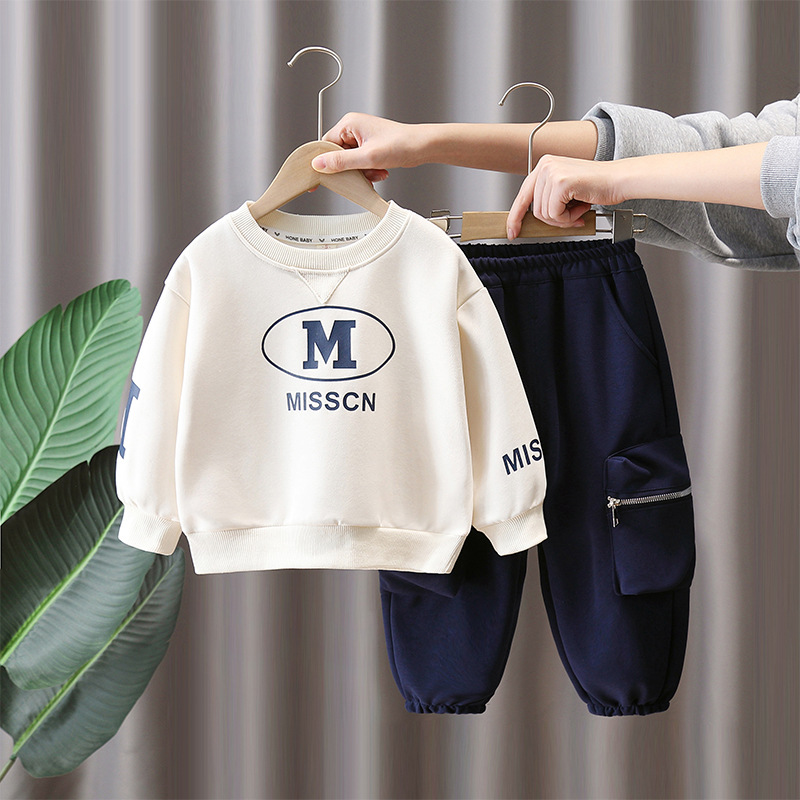 7789 traje de suéter para niños primavera y otoño ropa deportiva casual 2025 nuevo traje de primavera para niños guapos de dos piezas primavera