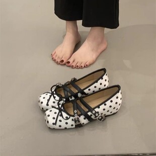 ��ʽ���c�����߰������Ь�ٴ�^�����Y�\��Ь�������ЬŮ