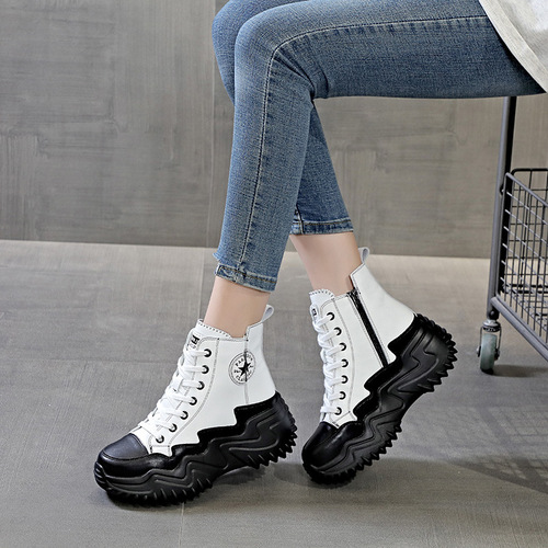  Autumn and Winter High Top New Wholesale Thick Sole Inner Height Casual and Versatile Female Student Shoes and Short Boots