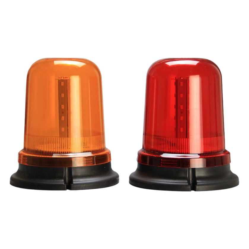 Производитель производит автомобильный светодиодный световой сигнал со вспышкой света