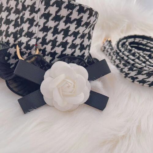Pet dog and cat clothes small fragrant houndstooth traction clothing Teddy Bichon outdoor vest style dog walking leash