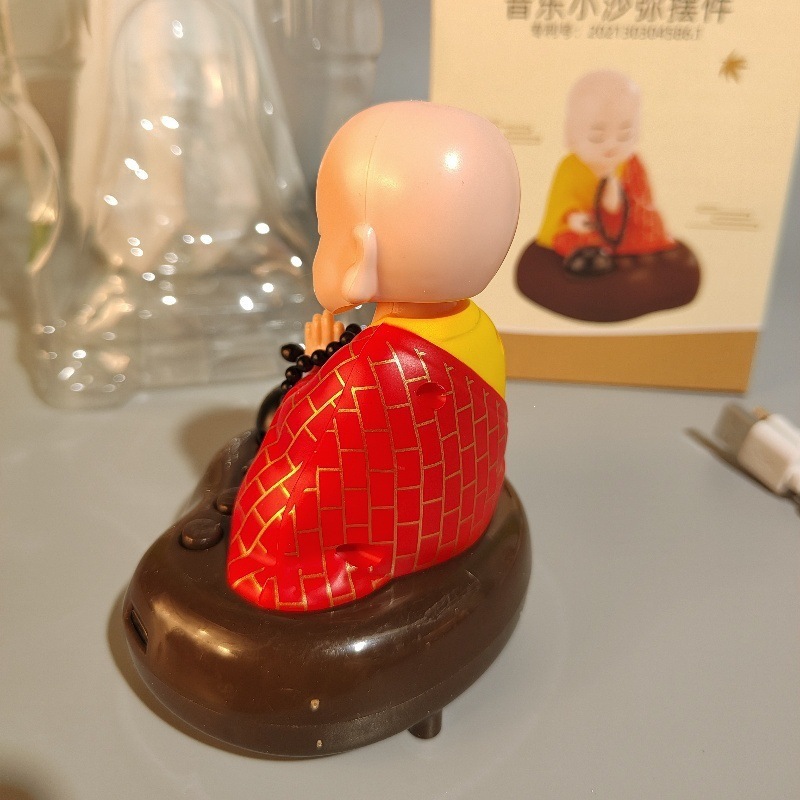 Rechargeable Little Monk Automatic Nodding Doll Solar-Powered Car Decoration Gift