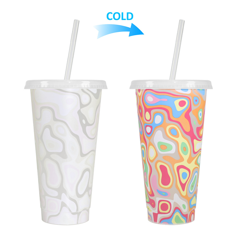 Spot transfronterizo de 710ml taza de plástico de color frío de gran capacidad PP taza de té con leche bebida fría con taza de paja con fábrica de inspección NBCU