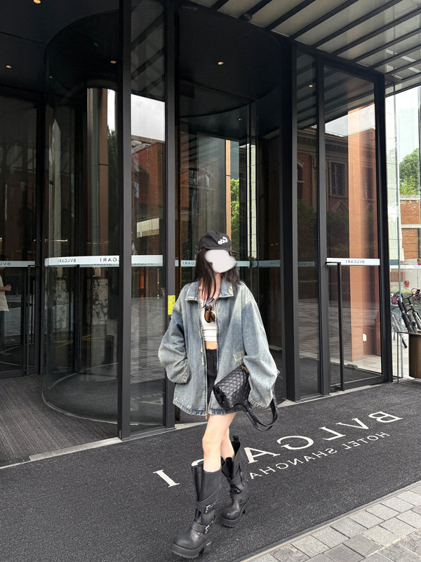 区区欧阳 做旧磨破牛仔外套女秋季新款休闲宽松美式复古夹克上衣|undefined