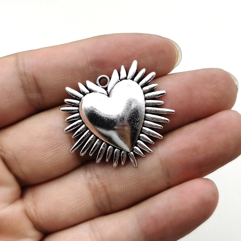 DIY Jewelry Accessories Classification 1 Piece Quantity 1 Piece Zinc Alloy Gold Plated Heart Shape Pendant