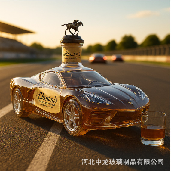 国境を越えた新しい面白いフレンチ ブルドッグ ウイスキー ボトル スポーツカー ウイスキー ボトル|undefined